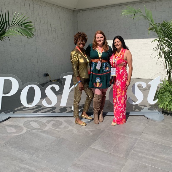 Plus Size Live Show Fashionable Styles for All Occasions - Picture 4 of 10